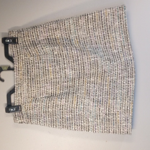 LOFT Metallic Multicolor Tweed Mini Skirt Size O - Picture 5 of 7